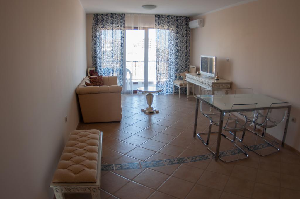 Rocamar Beach Resort Tsarevo Habitación foto